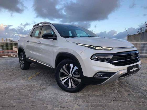 FIAT TORO 2.0 16V TURBO DIESEL VOLCANO 4WD AT9